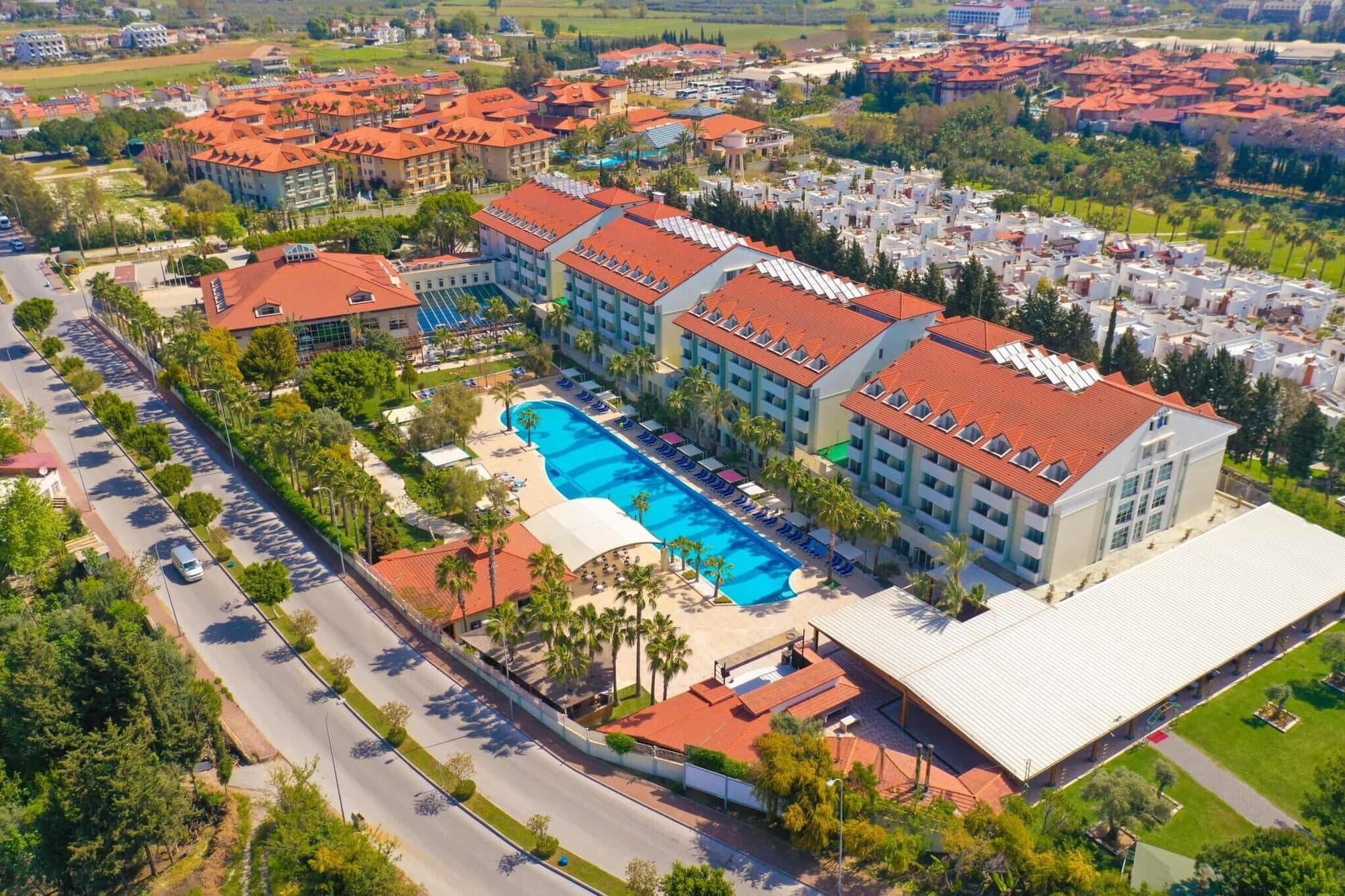 Süral Resort Hotel — Tesis görünümü